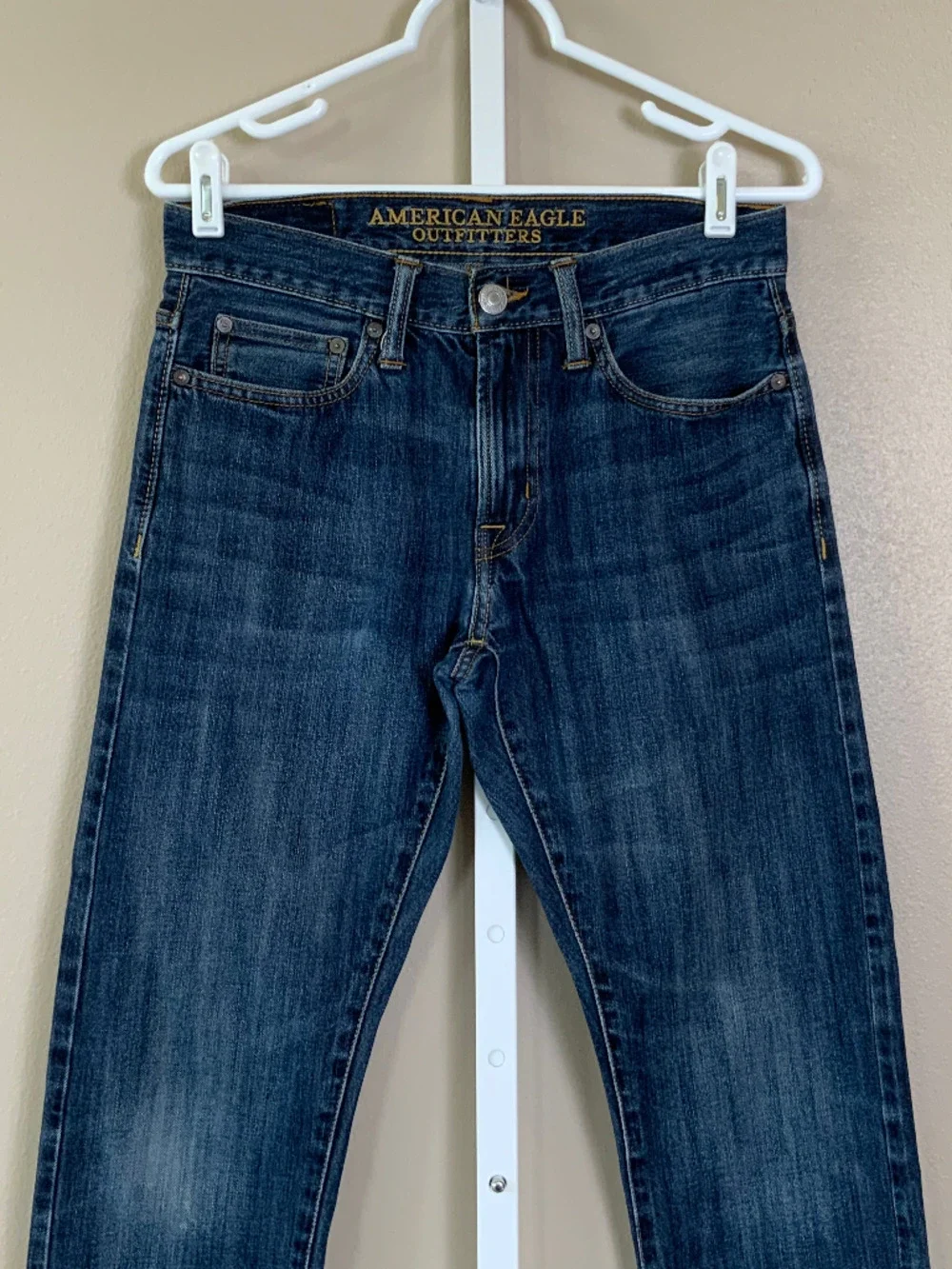 American Eagle Distressed Wash Slim Jeans